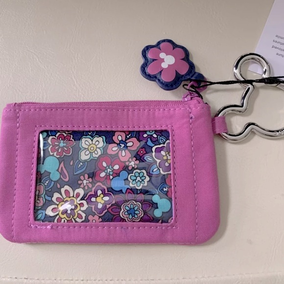 Vera Bradley Exclusive Daisy Duck Card Case - Picture 4 of 8